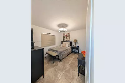 8275 NW 186th St #801, Hialeah, FL 33015 - Photo 36
