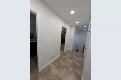 8275 NW 186th St #801, Hialeah, FL 33015 - Photo 18