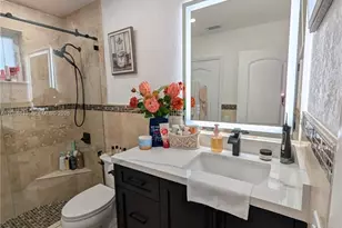 8275 NW 186th St, Hialeah, FL 33015 - Photo 8