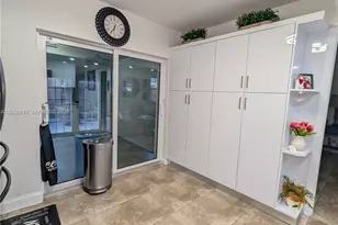 8275 NW 186th St, Hialeah, FL 33015 - Photo 26