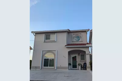 8275 NW 186th St #801, Hialeah, FL 33015 - Photo 4