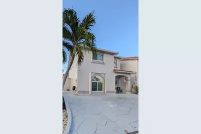 8275 NW 186th St #801, Hialeah, FL 33015 - Photo 2