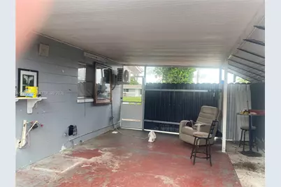 1111 N Vineyard St, Lehigh Acres, FL 33936 - Photo 10