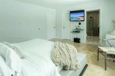 2711 NE 57th Ct, Fort Lauderdale, FL 33308 - Photo 22