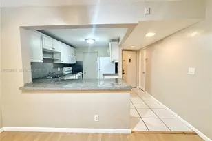 2320 S Cypress Bend Dr, Pompano Beach, FL 33069 - Photo 6