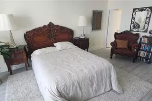 5401 Collins Ave, Miami Beach, FL 33140 - Photo 22