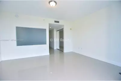 2950 NE 188th St #336, Aventura, FL 33180 - Photo 12