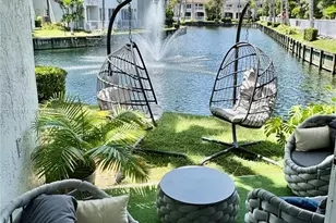 3016 NE 210th St, Aventura, FL 33180 - Photo 12