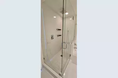 1100 S Miami Ave #3808, Miami, FL 33130 - Photo 14
