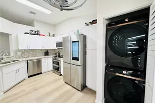1480 Sweetbay Way, Hollywood, FL 33019 - Photo 4