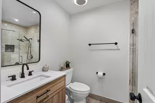 11010 SW 13th St, Pembroke Pines, FL 33025 - Photo 18