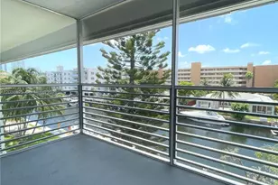 3750 NE 169th St, North Miami Beach, FL 33160 - Photo 10