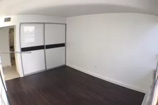 11 Island Ave, Miami Beach, FL 33139 - Photo 2