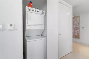 475 Brickell Ave, Miami, FL 33131 - Photo 34