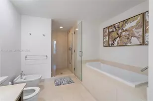 475 Brickell Ave, Miami, FL 33131 - Photo 20