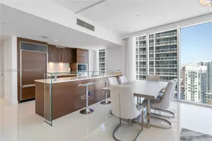 475 Brickell Ave, Miami, FL 33131 - Photo 16