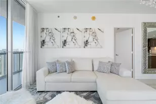 475 Brickell Ave, Miami, FL 33131 - Photo 8