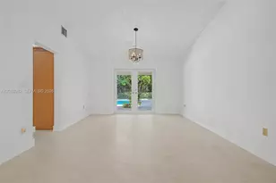 8021 SW 162nd St, Palmetto Bay, FL 33157 - Photo 6