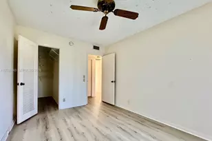 82 Dorset B, Boca Raton, FL 33434 - Photo 28