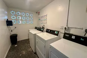 529 SW 4th St, Miami, FL 33130 - Photo 20
