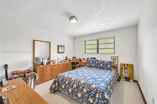 10245 SW 130th St, Miami, FL 33176 - Photo 34