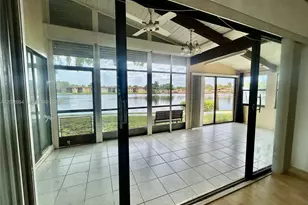 416 Briarwood Cir, Hollywood, FL 33024 - Photo 26
