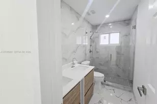 2530 NW 111th St, Miami, FL 33167 - Photo 20