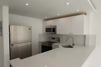 801 NW 47th Ave #614W, Miami, FL 33126 - Photo 4