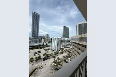 1817 S Ocean Dr #18, Hallandale Beach, FL 33009 - Photo 2