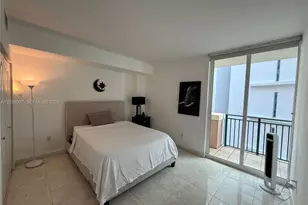 17555 Atlantic Blvd, Sunny Isles Beach, FL 33160 - Photo 12