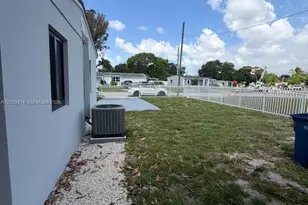 1861 NW 163rd St, Miami Gardens, FL 33054 - Photo 12