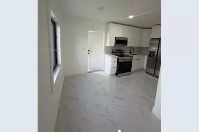 1861 NW 163rd St, Miami Gardens, FL 33054 - Photo 4
