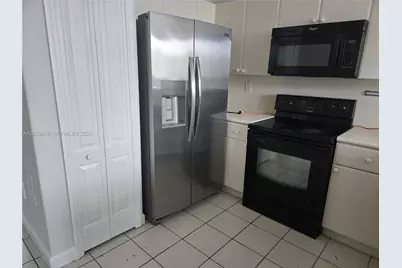 2460 SE 16th Ter #200, Homestead, FL 33035 - Photo 10