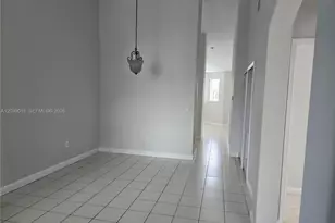 2460 SE 16th Terrace, Homestead, FL 33035 - Photo 2
