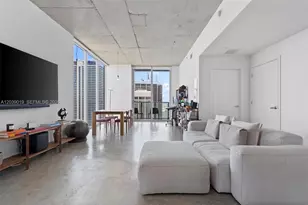 151 SE 1st St, Miami, FL 33131 - Photo 2