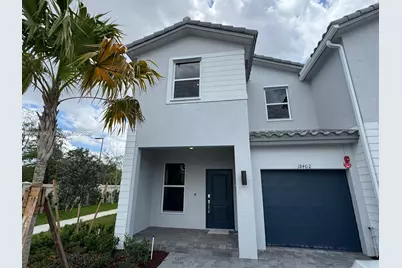 18402 SW 2nd St, Pembroke Pines, FL 33029 - Photo 1