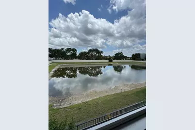 18402 SW 2nd St, Pembroke Pines, FL 33029 - Photo 14