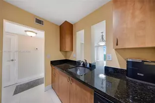 2450 NE 135th St, North Miami, FL 33181 - Photo 16