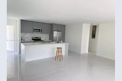 2191 NE 167th St #5, North Miami Beach, FL 33162 - Photo 4