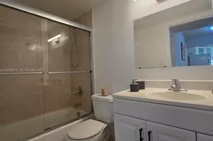 16919 N Bay Rd, Sunny Isles Beach, FL 33160 - Photo 28