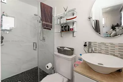 6751 SW 13th St, Miami, FL 33144 - Photo 28