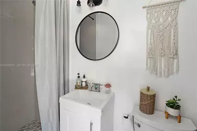 6751 SW 13th St, Miami, FL 33144 - Photo 32
