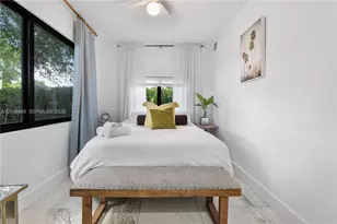 8280 NE 1st Pl, Miami, FL 33138 - Photo 22