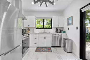 8280 NE 1st Pl, Miami, FL 33138 - Photo 14