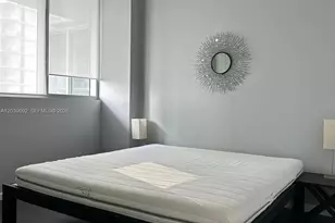 690 SW 1st Ct, Miami, FL 33130 - Photo 6
