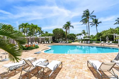 5055 Collins Ave #10H, Miami Beach, FL 33140 - Photo 38