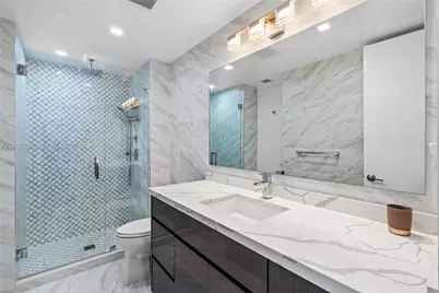 5055 Collins Ave #10H, Miami Beach, FL 33140 - Photo 16