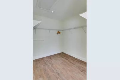 6260 SW 58th Pl, South Miami, FL 33143 - Photo 10