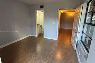 9700 NW 6th Ln, Miami, FL 33172 - Photo 8