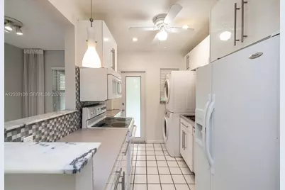 1029 NE 113 St #South, Biscayne Park, FL 33161 - Photo 6